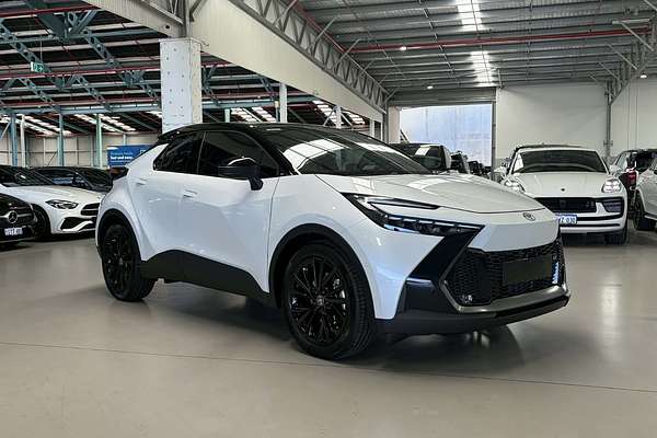 2024 Toyota C-HR GR Sport MAXH25R