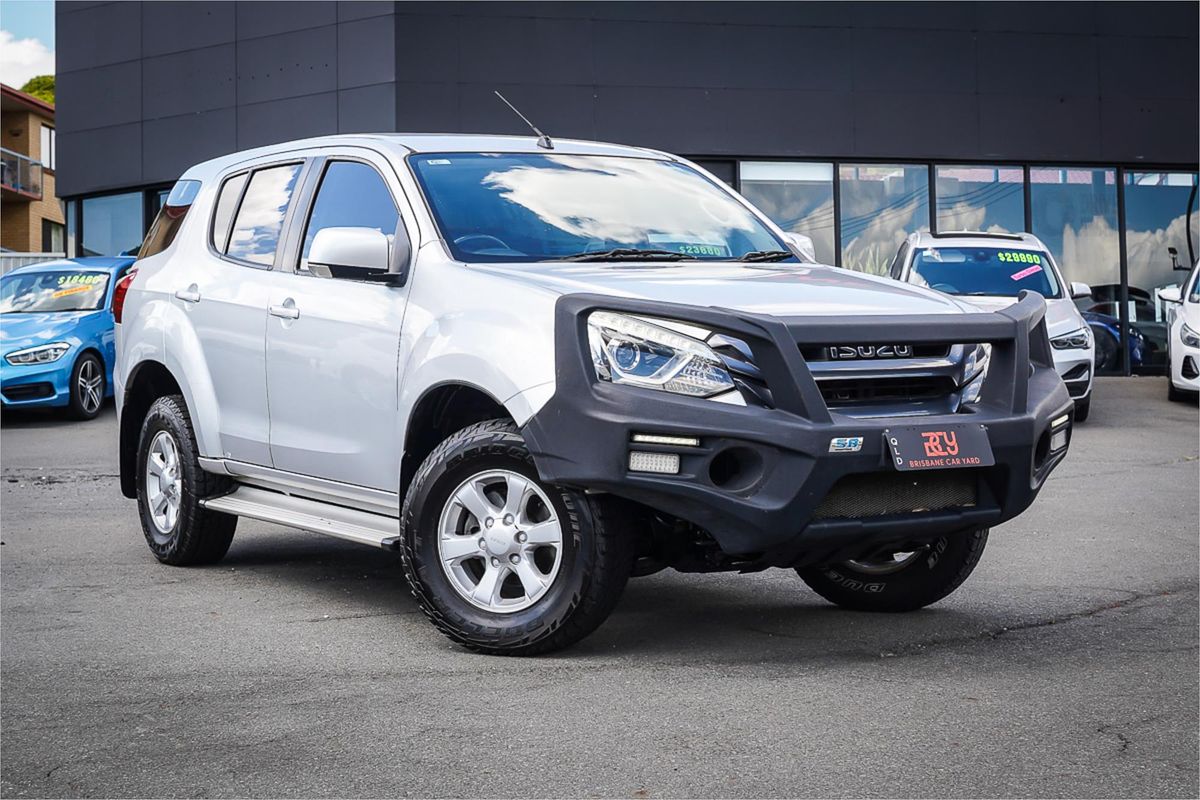 2017 Isuzu MU-X LS-M