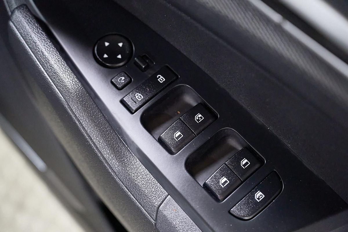 2023 Kia Sportage S NQ5