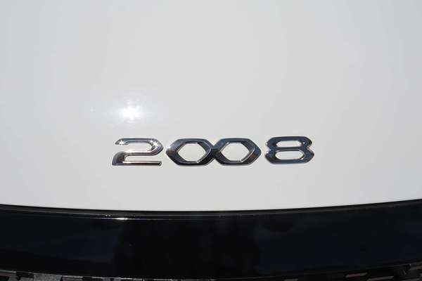 2021 Peugeot 2008 Allure P24
