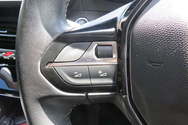 2021 Peugeot 2008 Allure P24