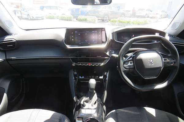 2021 Peugeot 2008 Allure P24