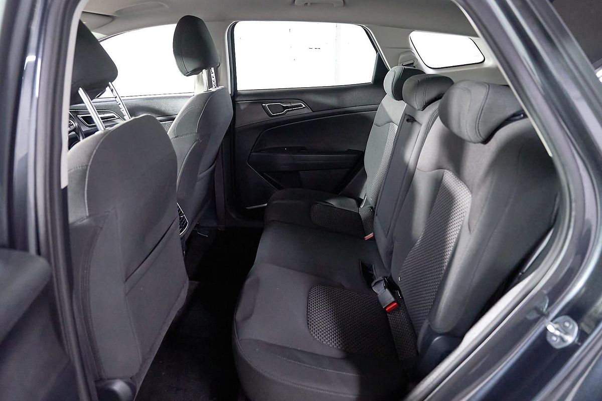 2023 Kia Sportage S NQ5