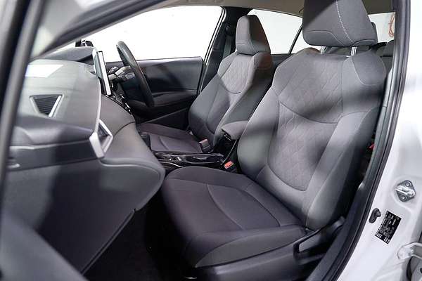 2022 Toyota Corolla Ascent Sport Hybrid ZWE211R