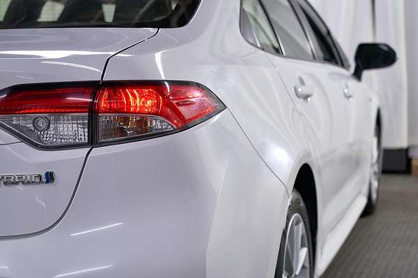 2022 Toyota Corolla Ascent Sport Hybrid ZWE211R