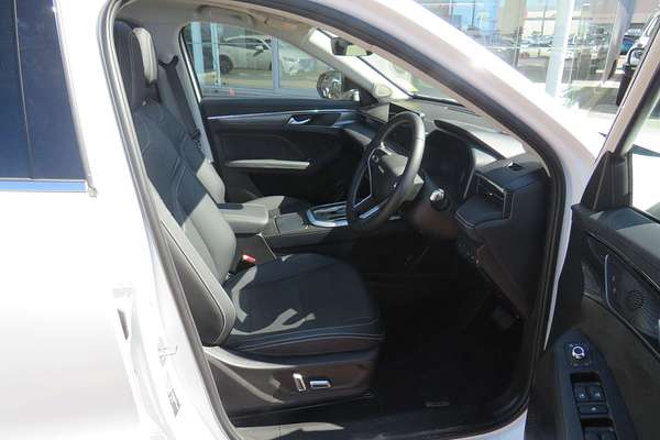 2025 GWM Haval Jolion Ultra Hybrid A02