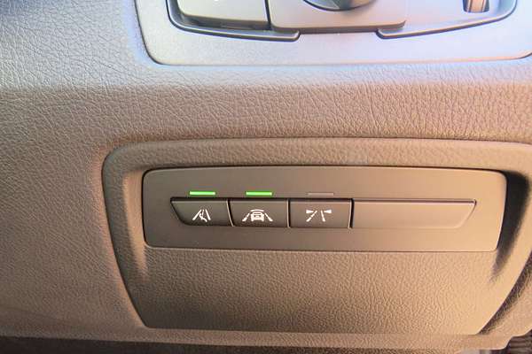 2018 BMW 3 Series 330i Sport Line F30 LCI