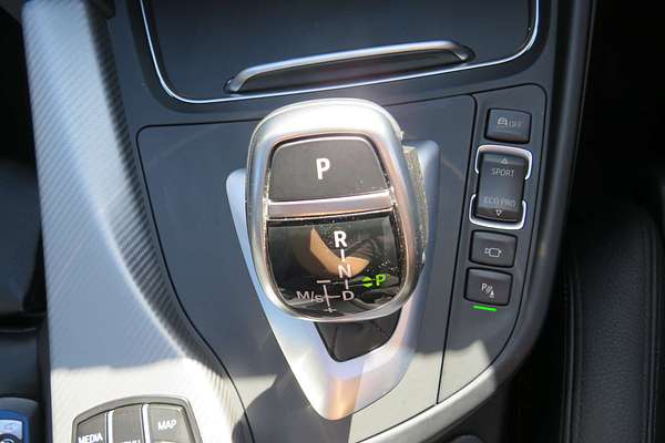 2018 BMW 3 Series 330i Sport Line F30 LCI