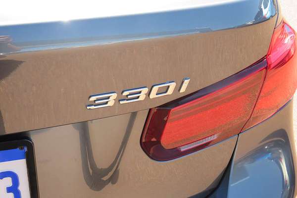 2018 BMW 3 Series 330i Sport Line F30 LCI