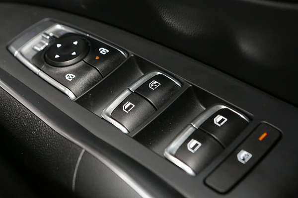 2025 Kia Sorento S MQ4 PE