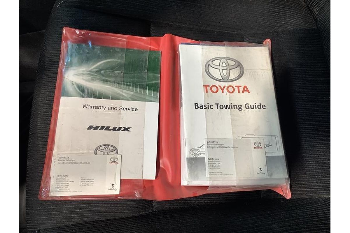 2017 Toyota Hilux SR GUN126R 4X4