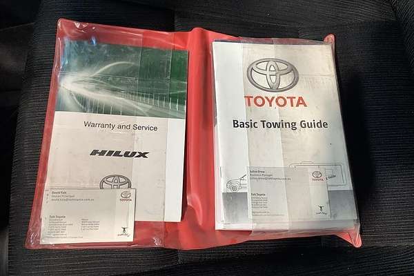 2017 Toyota Hilux SR GUN126R 4X4