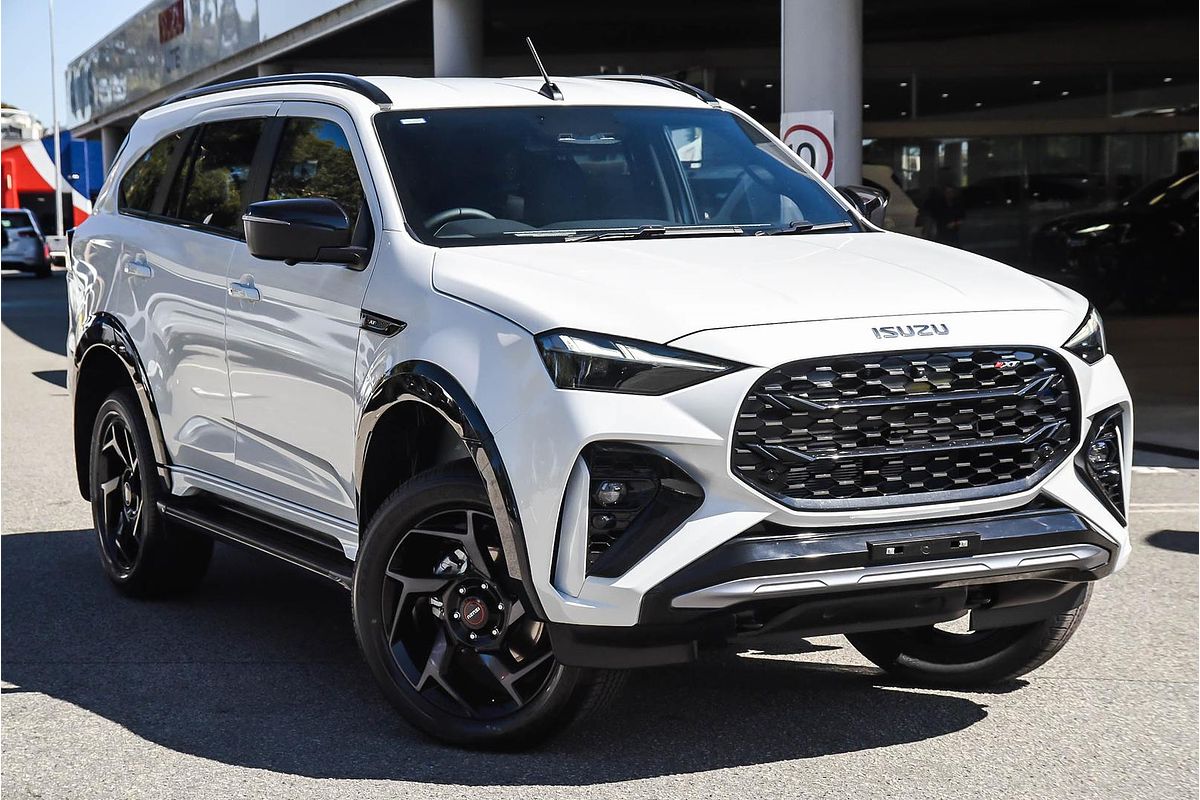 2025 Isuzu D-MAX X-TERRAIN 4X4