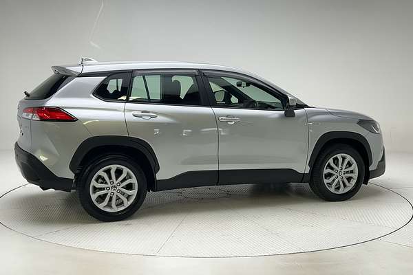 2024 Toyota Corolla Cross GX MXGH10R