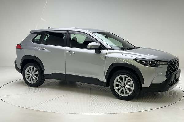2024 Toyota Corolla Cross GX MXGH10R