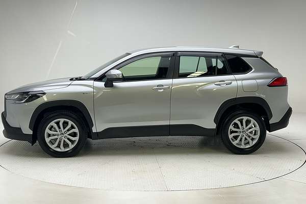 2024 Toyota Corolla Cross GX MXGH10R