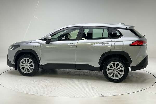 2024 Toyota Corolla Cross GX MXGH10R