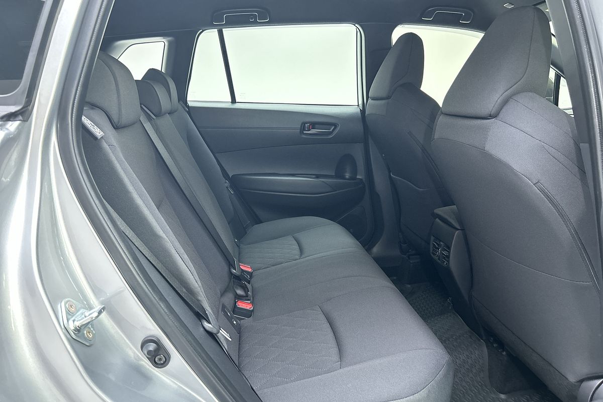 2024 Toyota Corolla Cross GX MXGH10R