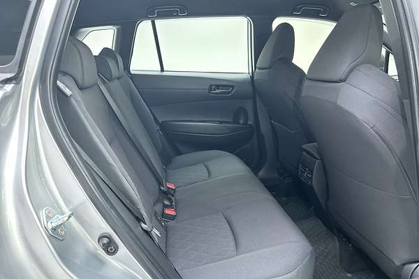 2024 Toyota Corolla Cross GX MXGH10R