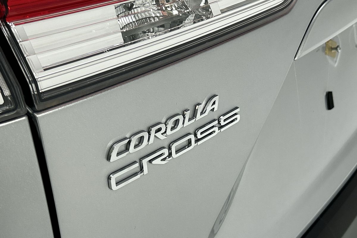 2024 Toyota Corolla Cross GX MXGH10R