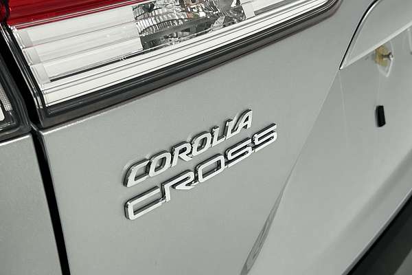 2024 Toyota Corolla Cross GX MXGH10R