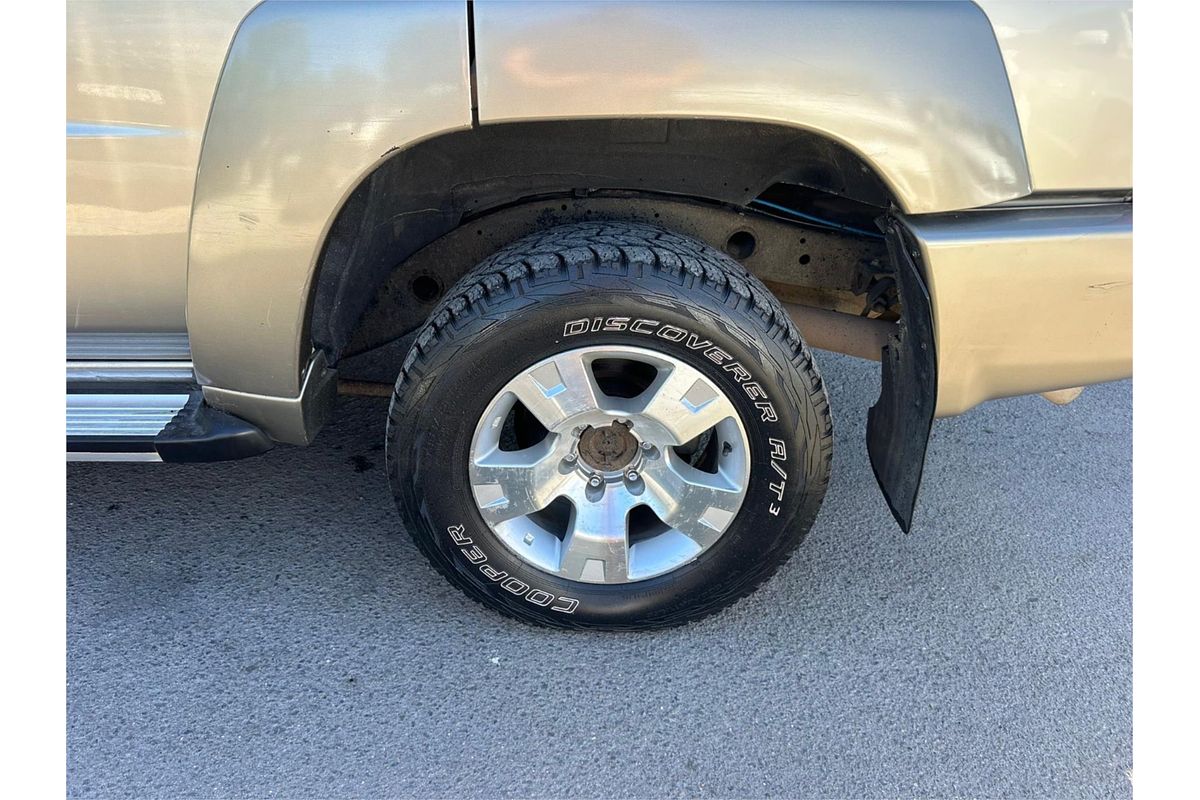 2010 Nissan Patrol ST GU 7