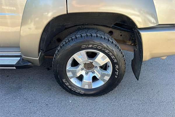 2010 Nissan Patrol ST GU 7