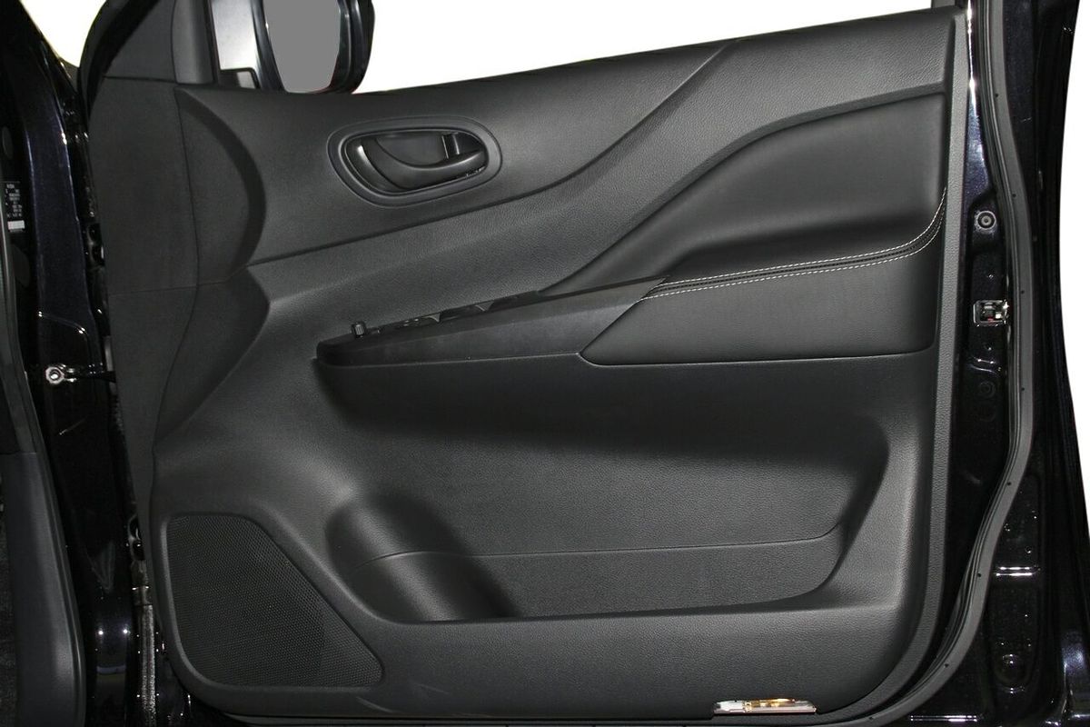 2025 Nissan Navara PRO-4X D23 4X4