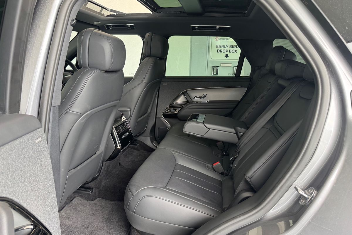 2024 Land Rover Range Rover Sport D250 Dynamic SE L461