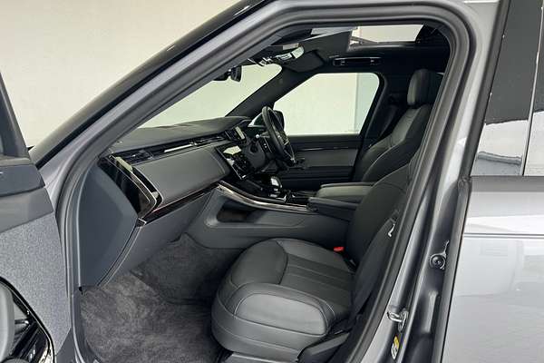 2024 Land Rover Range Rover Sport D250 Dynamic SE L461