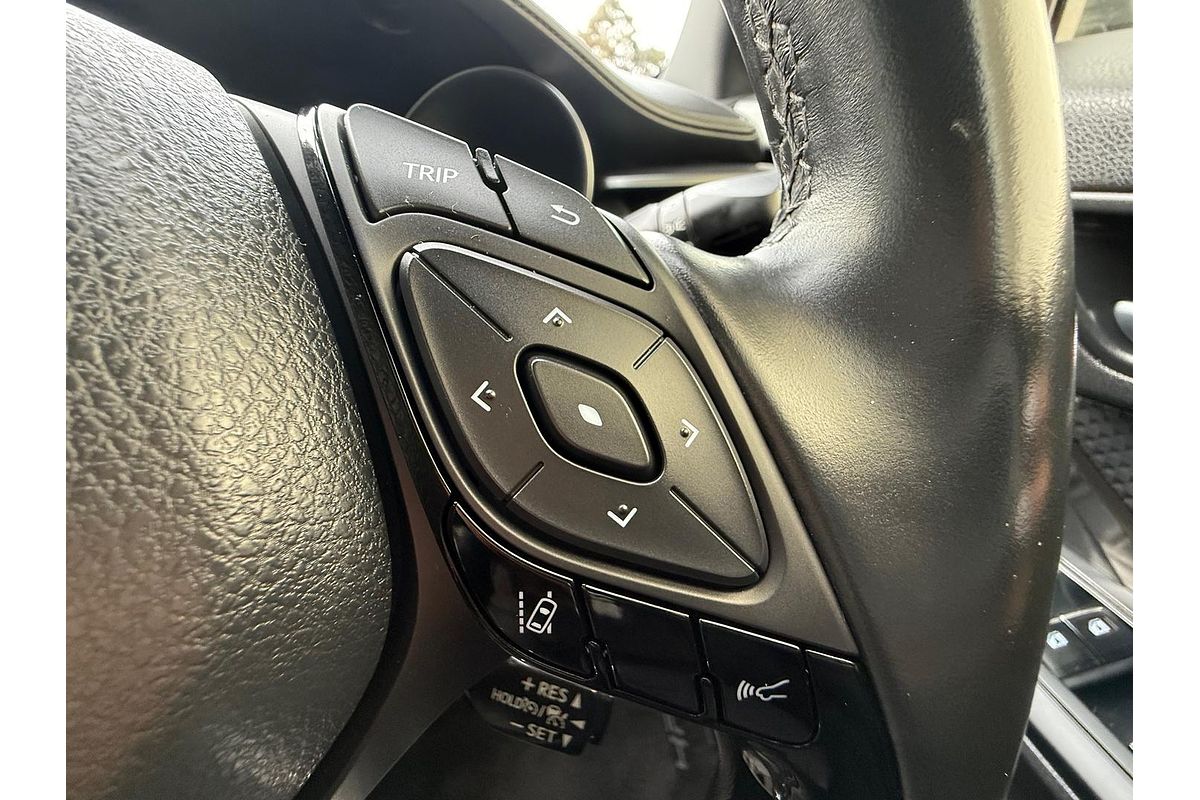 2019 Toyota C-HR NGX10R