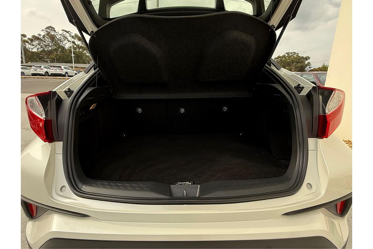 2019 Toyota C-HR NGX10R