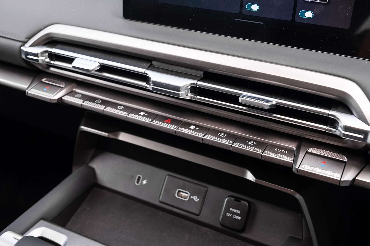 2025 MG MGU9 Explore EKK1C 4X4