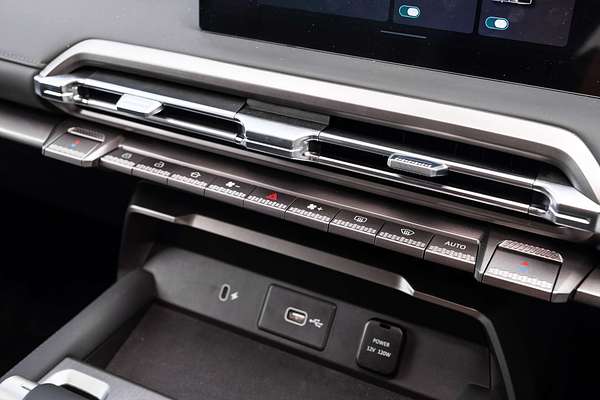 2025 MG MGU9 Explore EKK1C 4X4