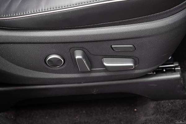 2024 Hyundai Palisade Calligraphy Black Ink LX2.V5