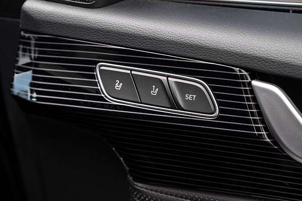 2024 Hyundai Palisade Calligraphy Black Ink LX2.V5