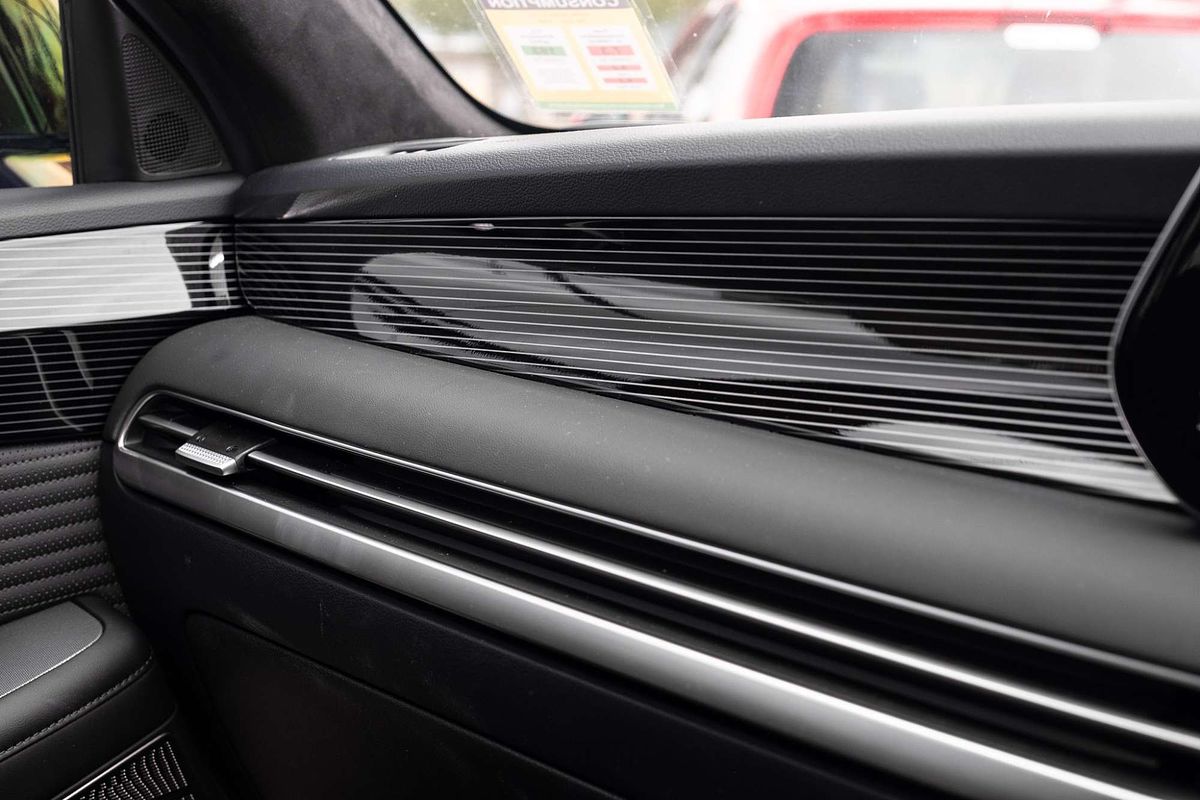 2024 Hyundai Palisade Calligraphy Black Ink LX2.V5