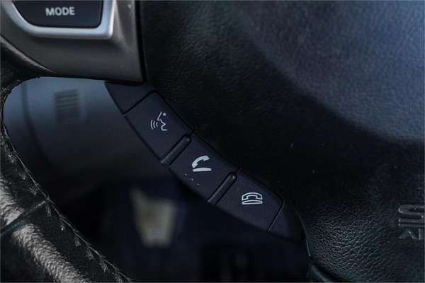 2010 Mitsubishi Triton GLX-R MN 4X4