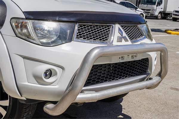 2010 Mitsubishi Triton GLX-R MN 4X4