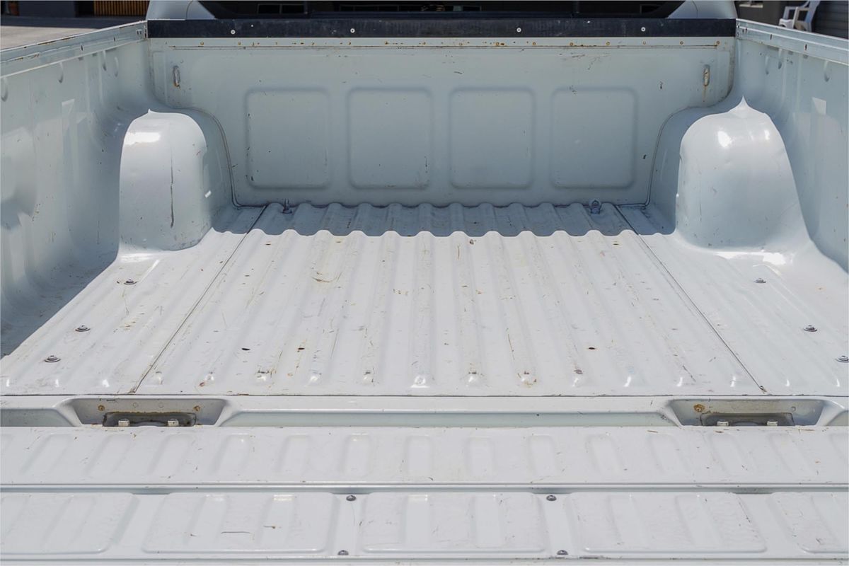 2010 Mitsubishi Triton GLX-R MN 4X4