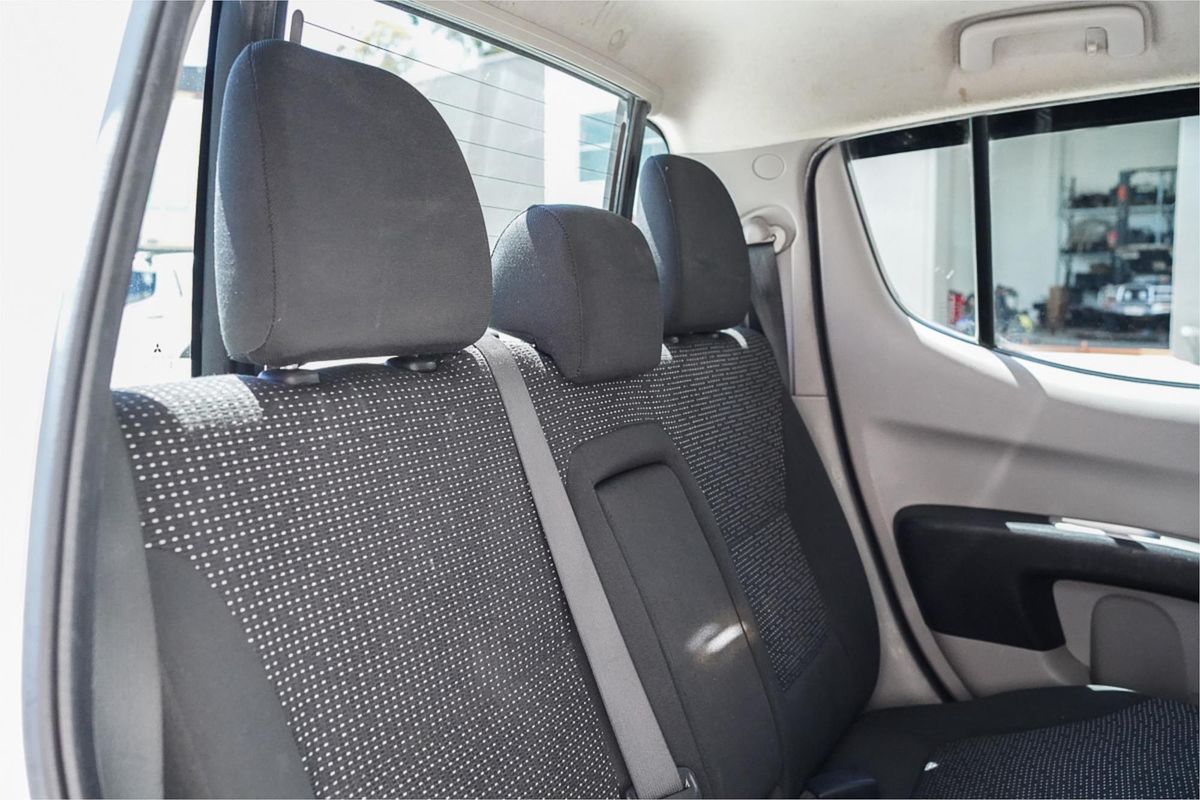 2010 Mitsubishi Triton GLX-R MN 4X4