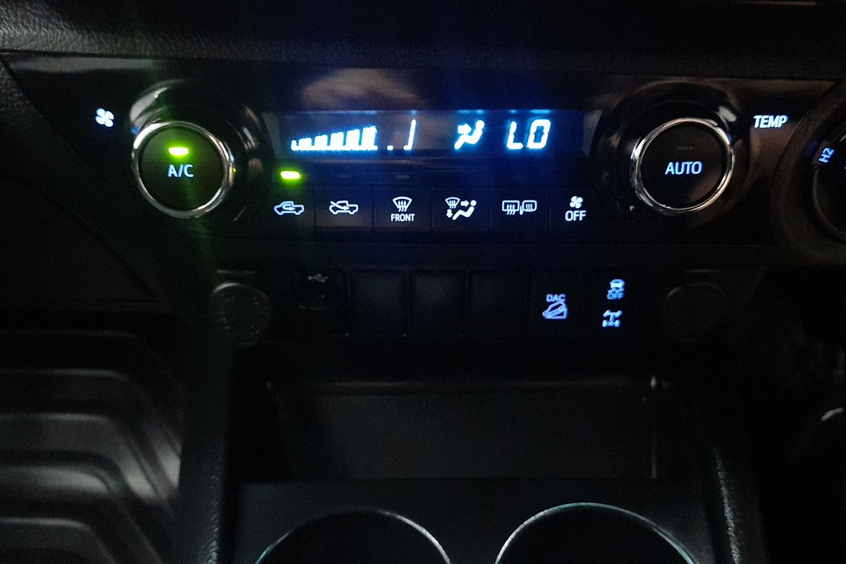 2021 Toyota Hilux SR5 GUN126R 4X4