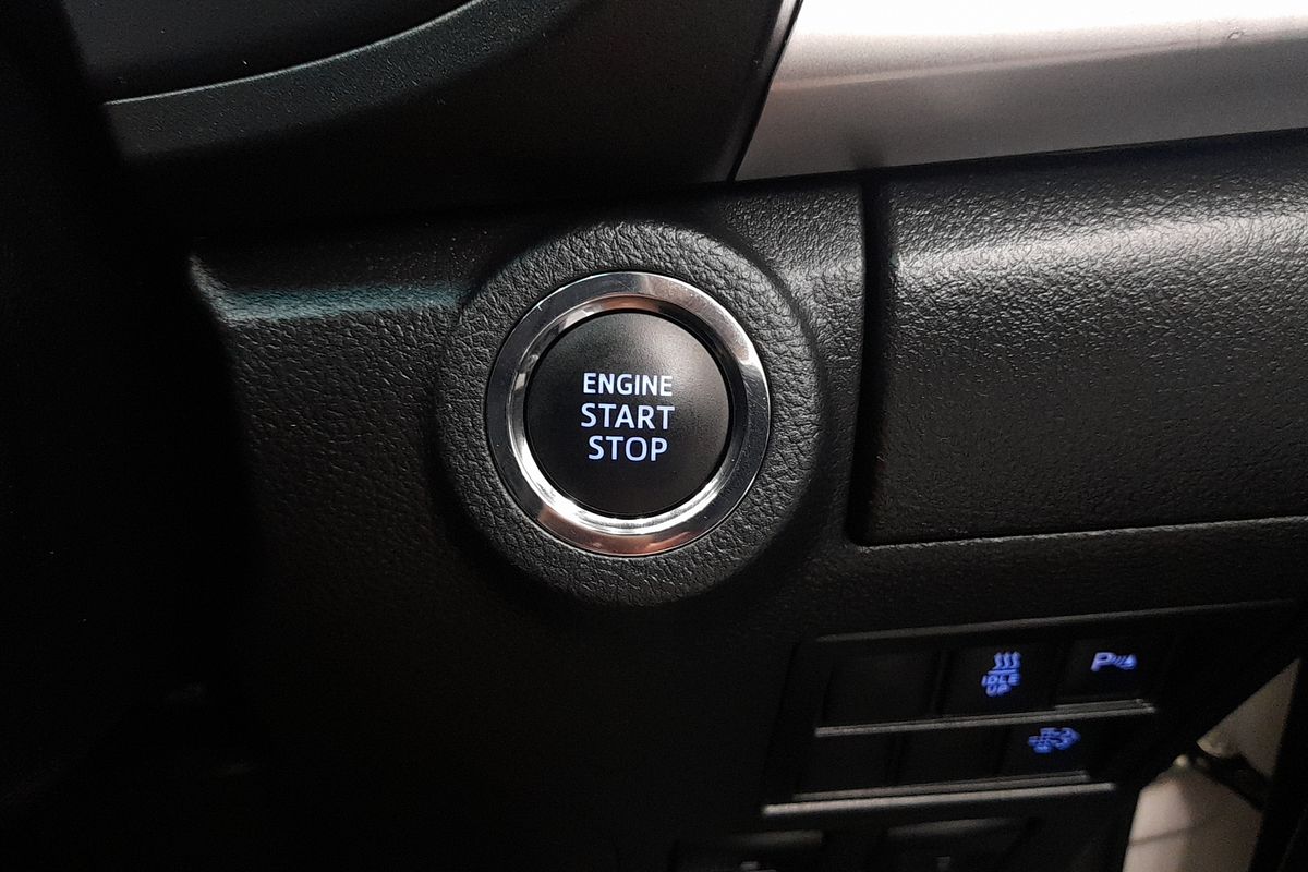 2021 Toyota Hilux SR5 GUN126R 4X4