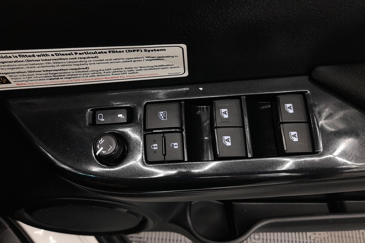 2021 Toyota Hilux SR5 GUN126R 4X4