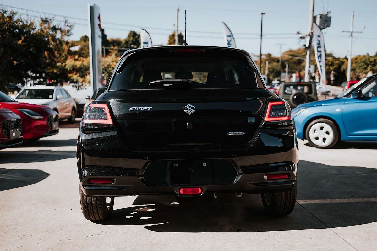 2025 Suzuki Swift Hybrid Plus UZ