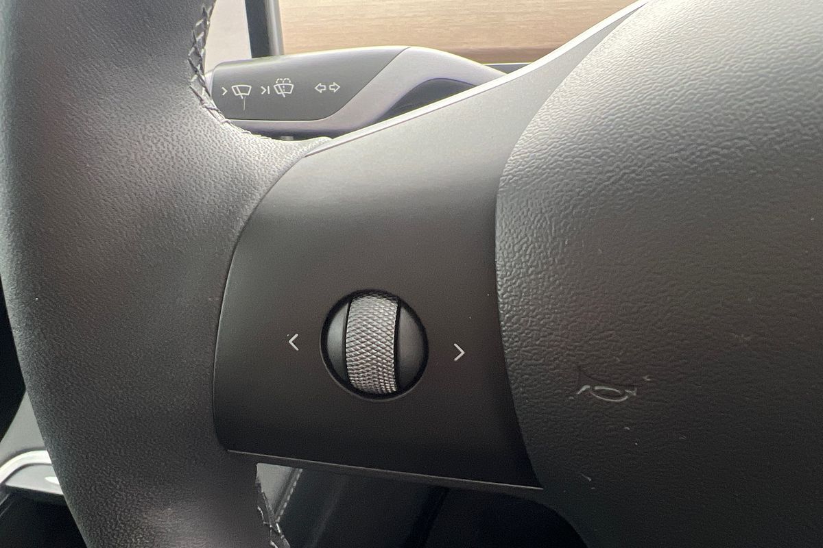 2022 Tesla Model 3 Rear-Wheel Drive