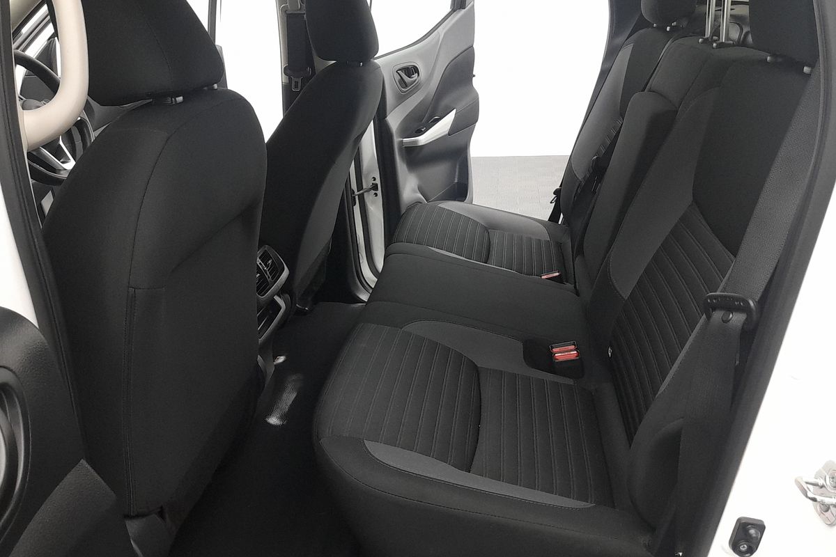 2021 Nissan Navara SL D23 4X4