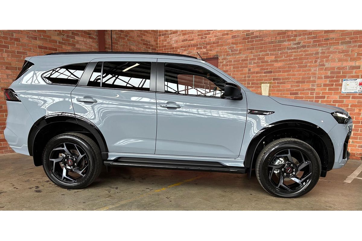 2025 Isuzu MU-X X-TERRAIN