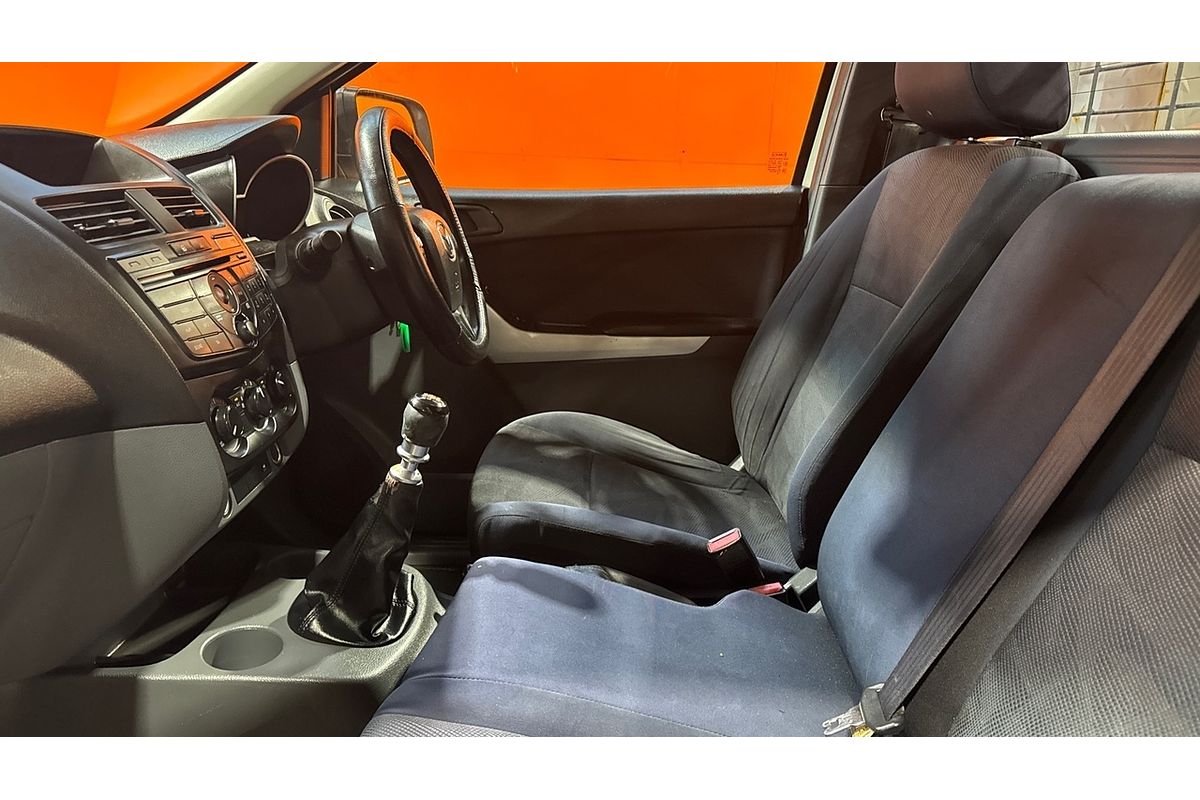 2013 Mazda BT-50 XT UP Rear Wheel Drive