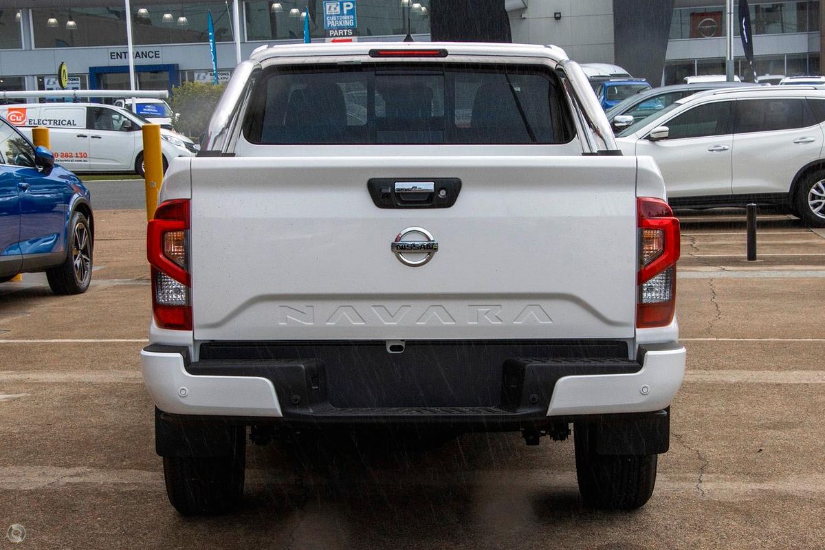 2025 Nissan Navara ST D23 4X4